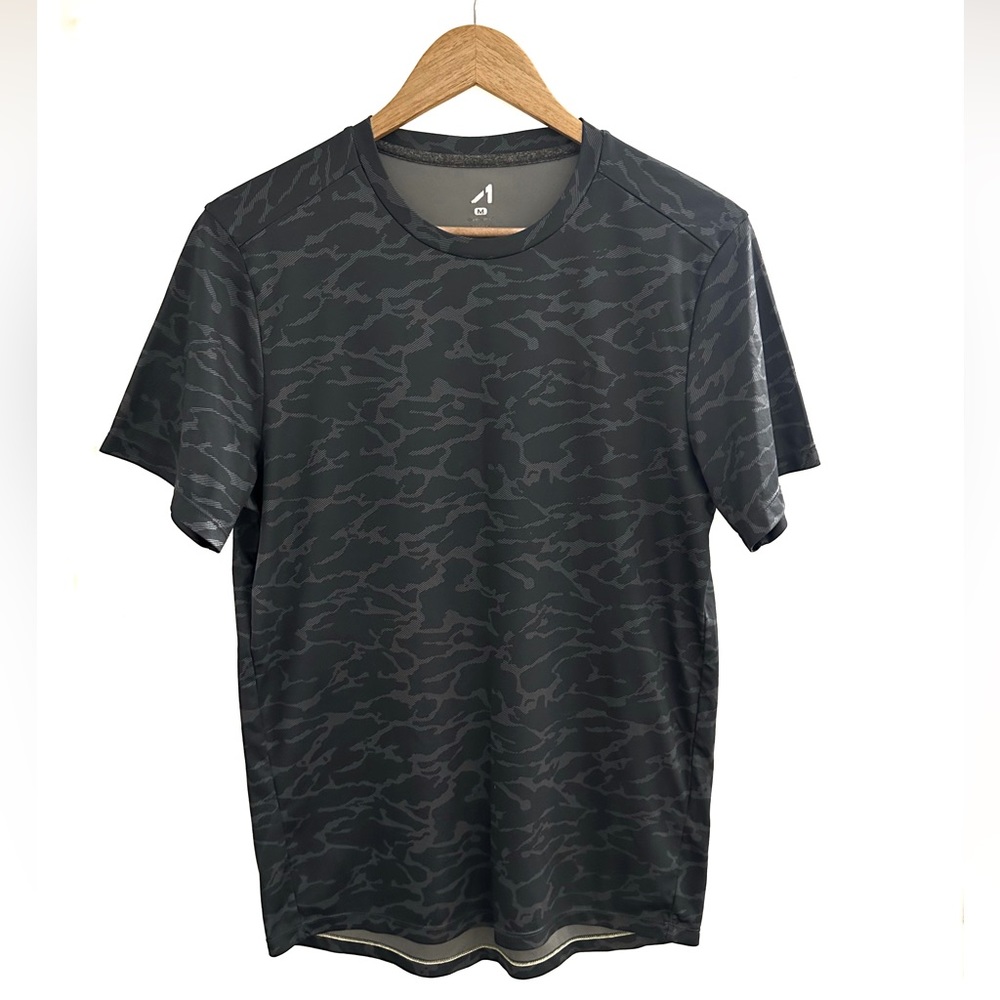 Athletic Short Sleeve Sports Crewneck Camo Top